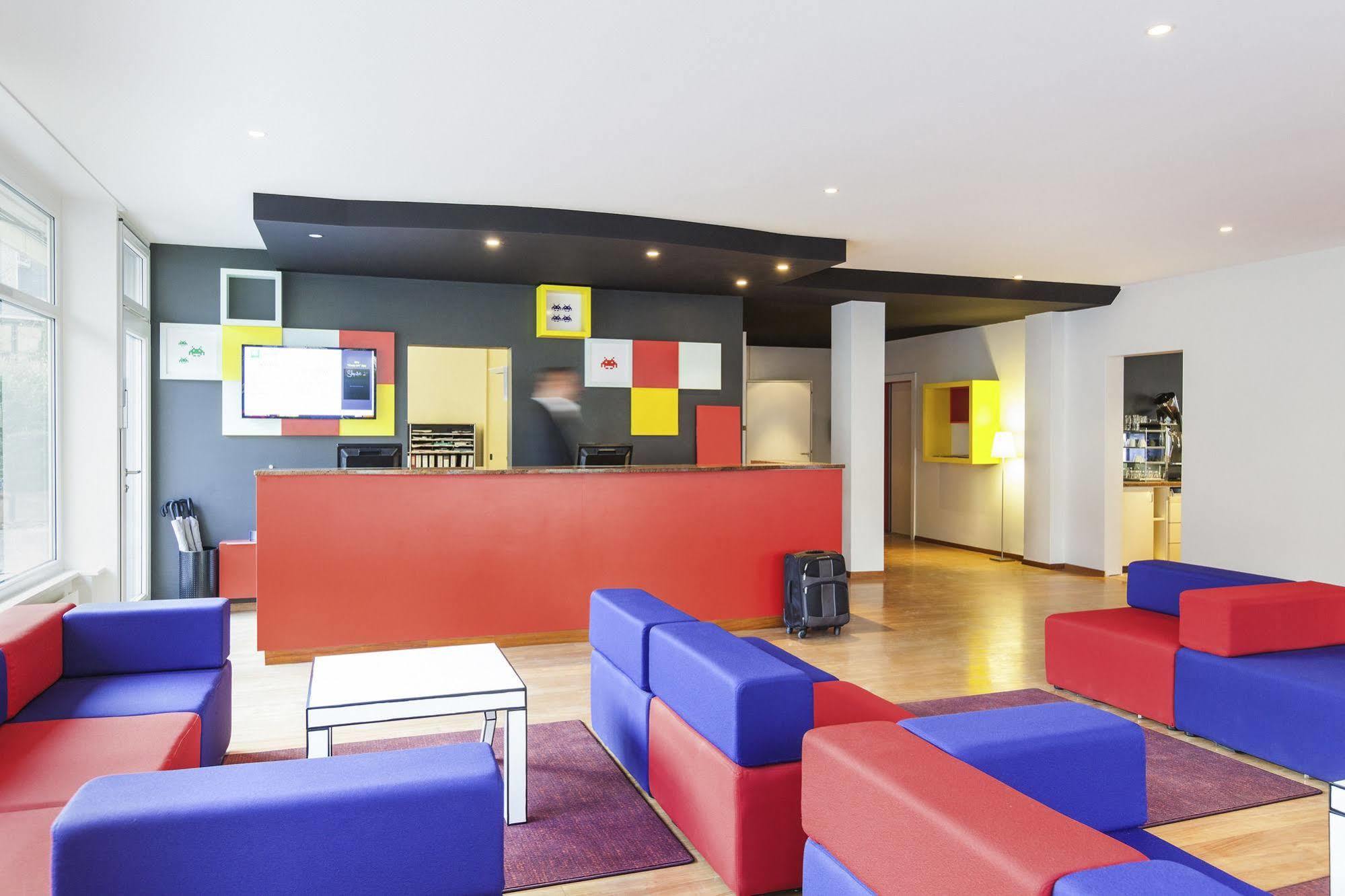 Ibis Styles 3*